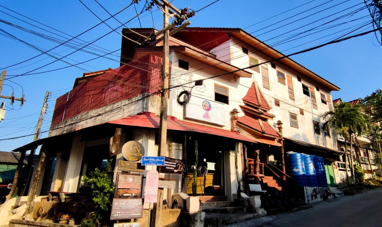 The Funky Monkey Hostel Koh Phangan